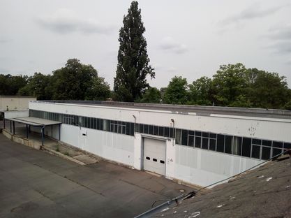 Alte Produktionshalle Südseite